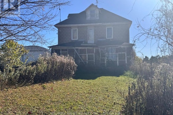 211 Queen Street W, Springwater, ON L0L1P0 Photo 5