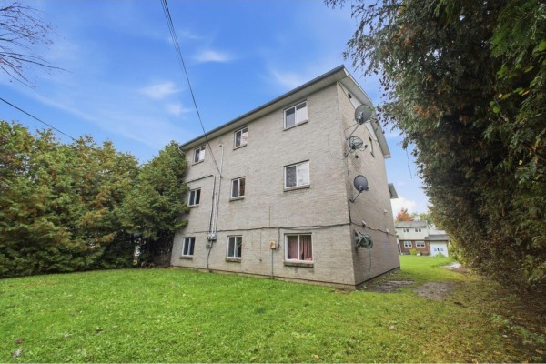 211 Rue P.-labine, Gatineau, QC J8R1S5 Photo 2
