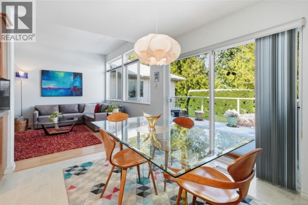 Den - 211 Saturna Dr, Qualicum Beach, BC V9K2P5 Photo 5