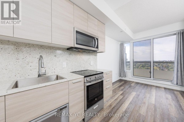 2110 - 75 Canterbury Place, Toronto, ON M2N0L2 Photo 5