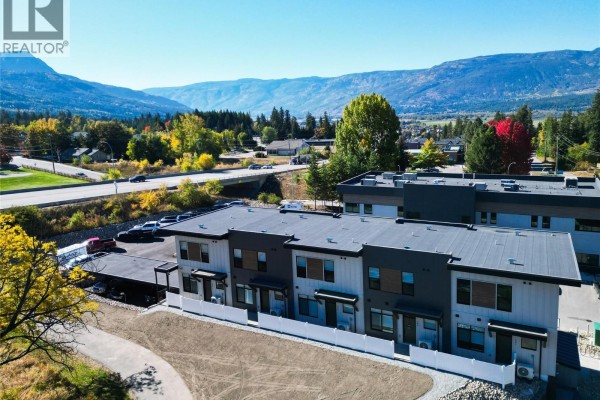 2110 11 Avenue Ne Unit# B101, Salmon Arm, BC V1E2J4 Photo 4
