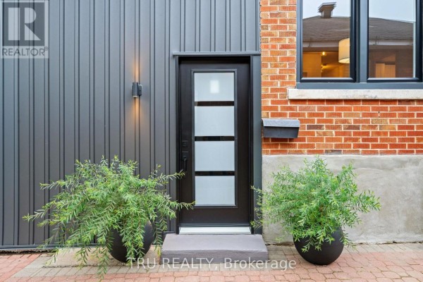 2110 Honeywell Avenue, Ottawa, ON, photo 3