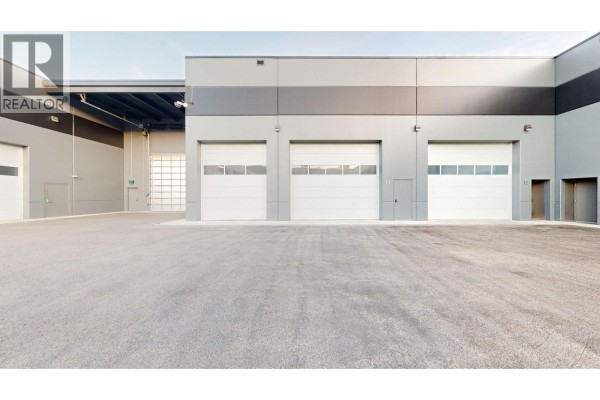 2110 Matrix Crescent Unit# 19, Kelowna, BC V1V0G5 Photo 3