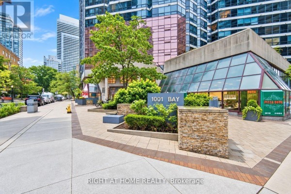 Dining room - 2111 - 1001 Bay Street, Toronto, ON M5S3A6 Photo 2