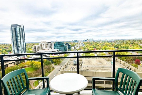2111 - 33 Sheppard Avenue E, Toronto