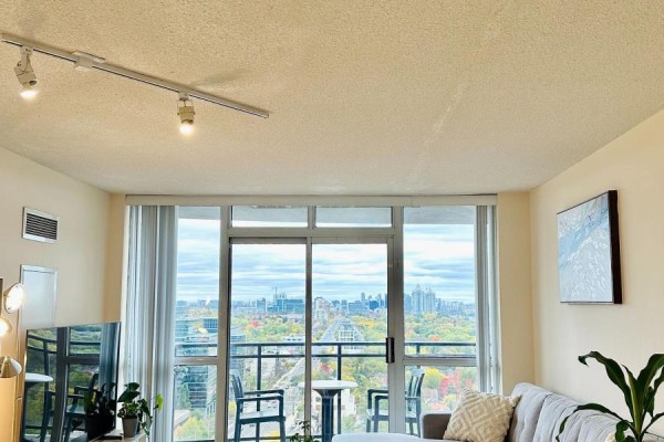 Dining room - 2111 - 33 Sheppard Avenue E, Toronto, ON M2N7K1 Photo 2