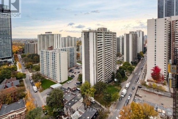 Den - 2111 - 609 Sherbourne Street, Toronto, ON M4X0A4 Photo 5