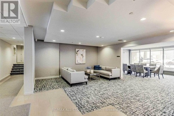 2112 - 15 Maitland Place, Toronto, ON, photo 3