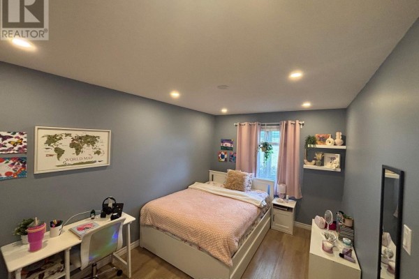 Den - 2112 Glenhampton Road, Oakville, ON L6M3X1 Photo 5