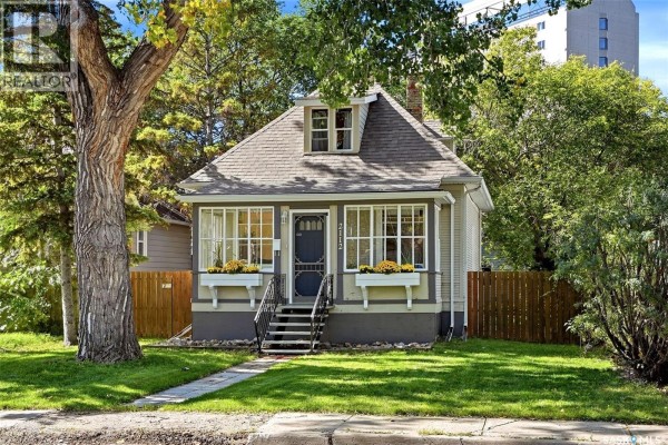 Residential for sale at 2112 Wallace Street, Regina, SK - MLS® aFZ3AX