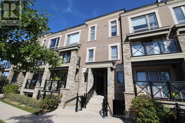 Kitchen - 2113 - 2 Westmeath Lane, Markham, ON L6B1N5 Photo 2