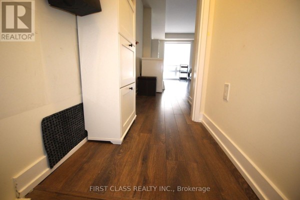 Dining room - 2113 - 2 Westmeath Lane, Markham, ON L6B1N5 Photo 3