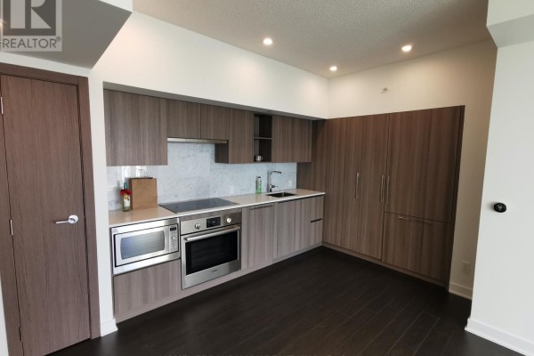 Kitchen - 2115 - 17 Bathurst Street, Toronto, ON M5V0N1 Photo 3