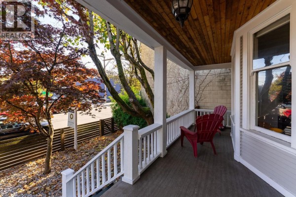 2115 Columbia Street, Vancouver, BC V5Y3E2 Photo 2