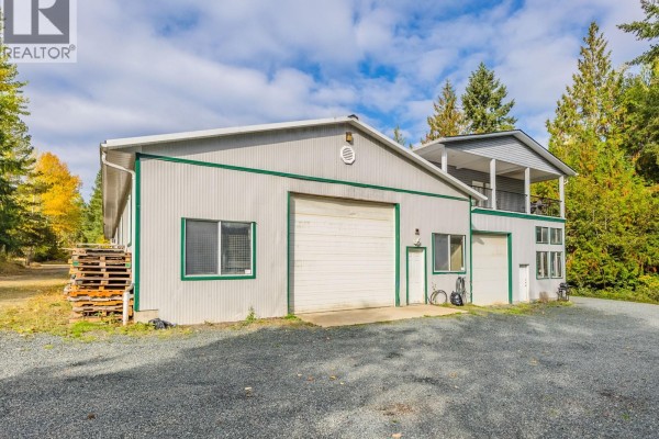 2116 Alberni Hwy, Errington, BC V0R1M0 Photo 4