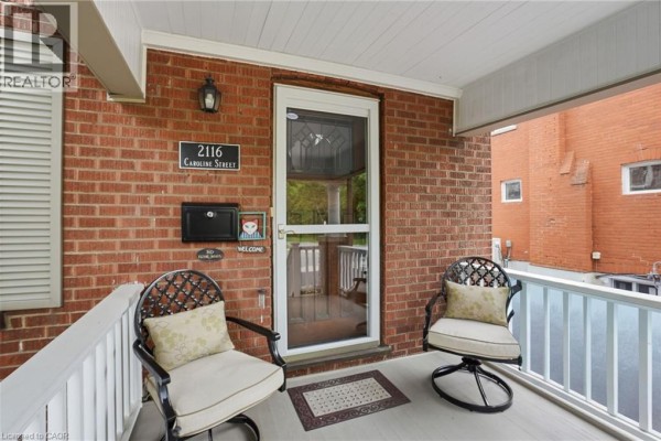 Laundry room - 2116 Caroline Street, Burlington, ON L7R1L8 Photo 4