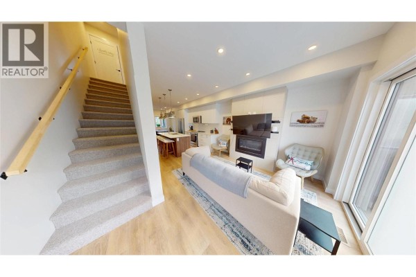 Full ensuite bathroom - 2116 Panorama Drive Unit# 203, Panorama, BC V0A1T0 Photo 3