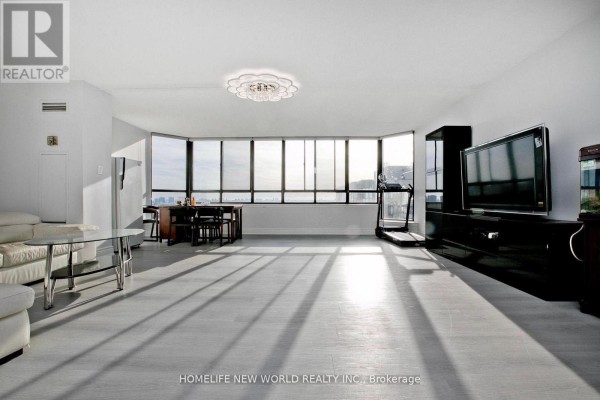 Kitchen - 2117 - 75 Bamburgh Circle, Toronto, ON M1W3W1 Photo 3