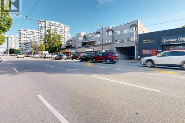 2117-2121 Kingsway Way, Vancouver, BC V5N2T4 Photo 4