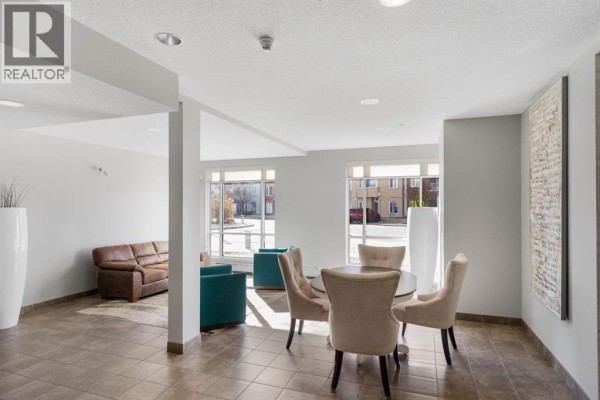 2118, 604 East Lake Boulevard Ne, Airdrie, AB T4A0G6 Photo 3