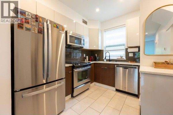 2118 Eton Street, Vancouver, BC V5L1C7 Photo 4