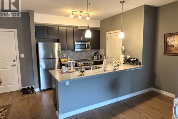 Bedroom - 212, 11 Millrise Drive Sw, Calgary, AB T2Y0K7 Photo 3