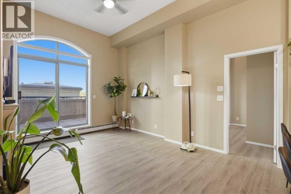 Primary Bedroom - 212, 1111 6 Avenue Sw, Calgary, AB T2P5M5 Photo 5