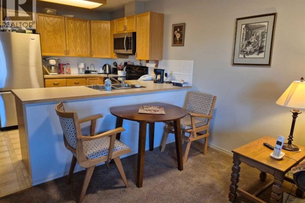 212, 305 1 Avenue Nw, Airdrie, AB, photo 3