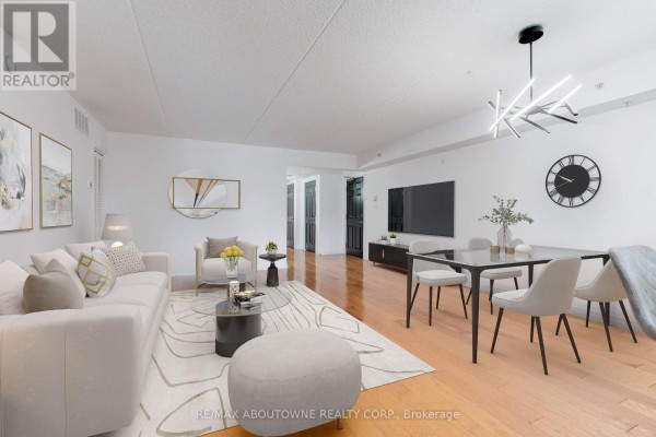 212 - 1460 Bishops Gate, Oakville, ON, photo 2