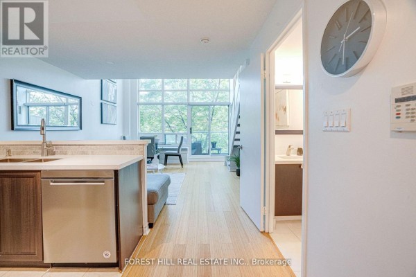 212 - 200 Manitoba Street, Toronto, ON M8Y3Y9 Photo 2