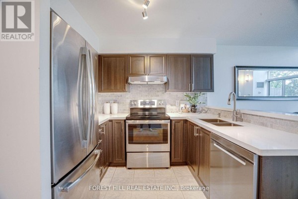 212 - 200 Manitoba Street, Toronto, ON M8Y3Y9 Photo 4