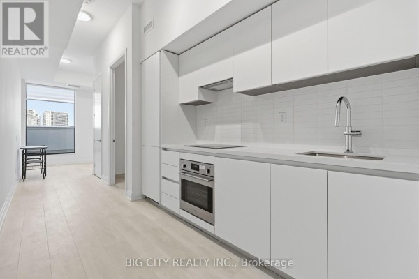 212 - 25 Frederick Todd Way, Toronto, ON M4G0C9 Photo 4