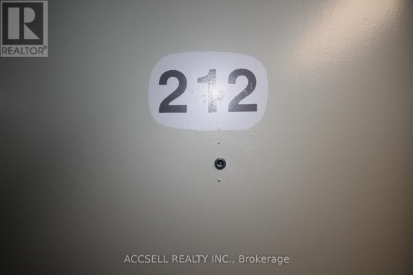 Bathroom - 212 - 276 Merritt Avenue, Chatham Kent, ON N7M3G1 Photo 5