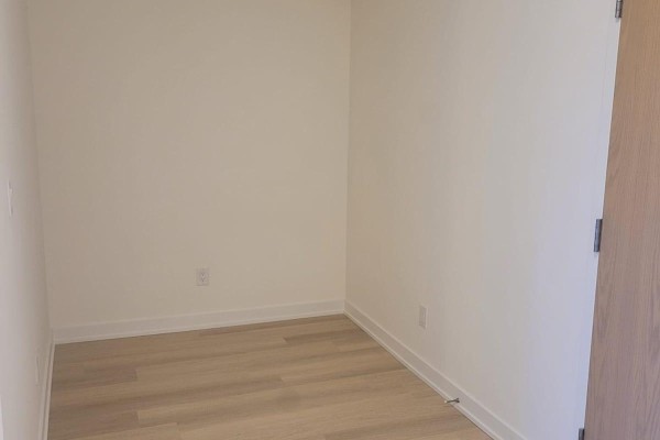 Primary Bedroom - 212 - 2825 Jane Street, Toronto, ON M3N0A8 Photo 3