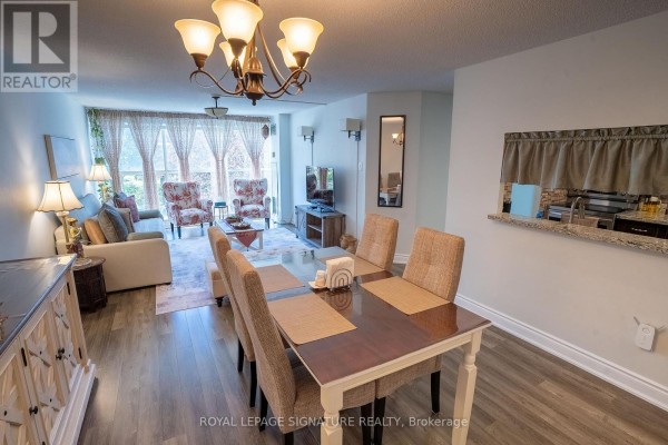 Dining room - 212 - 4185 Shipp Drive, Mississauga, ON L4Z2Y8 Photo 3