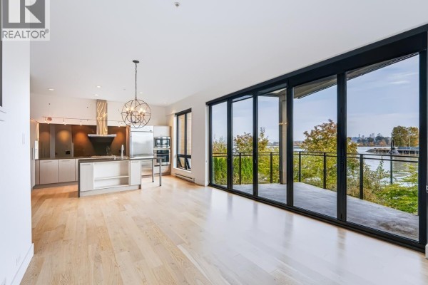 212 220 Salter Street, New Westminster, BC V3M0H4 Photo 5