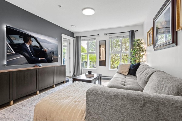 212 3323 151 Street, Surrey