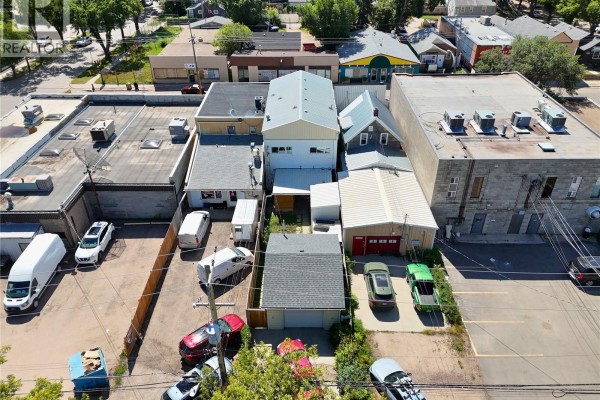 212 33rd Street W, Saskatoon, SK S7L0V1 Photo 5