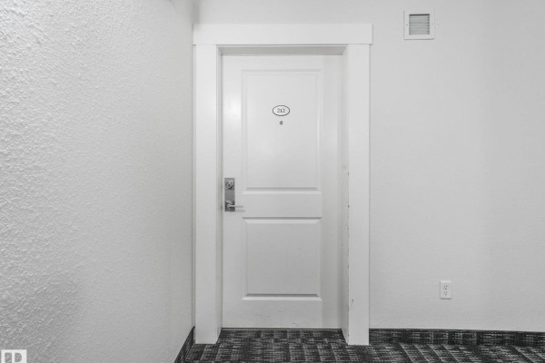 Primary Bedroom - #212 508 Albany Wy Nw, Edmonton, AB T6V0L1 Photo 3