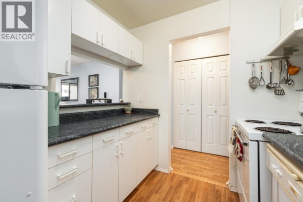 212 8291 Park Road, Richmond, BC V6Y1T3 Photo 5