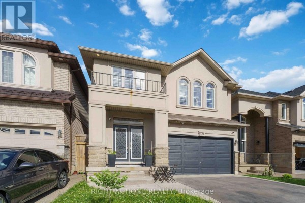 212 Chartwell Circle, Hamilton, ON, photo 2