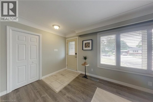 Kitchen - 212 Doon Road, Kitchener, ON N2G3E2 Photo 5