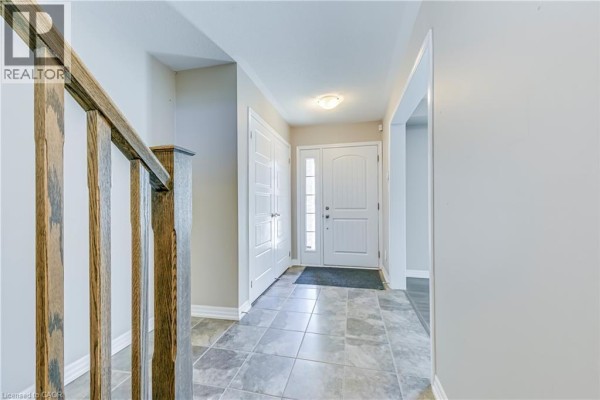 4pc Ensuite bath - 212 Ellen Davidson Drive, Oakville, ON L6M0V1 Photo 4