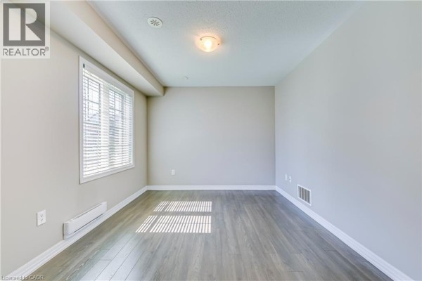 Primary Bedroom - 212 Ellen Davidson Drive, Oakville, ON L6M0V1 Photo 5