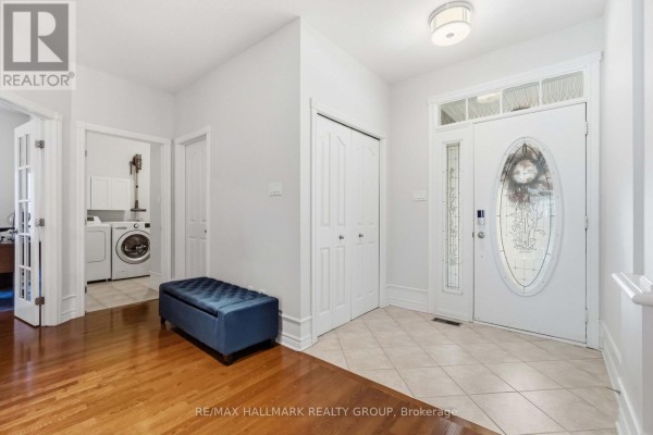 Laundry room - 212 Janet Way, Ottawa, ON K4A5E1 Photo 5