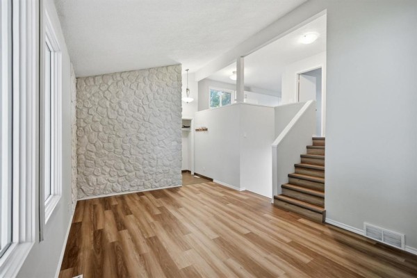 212 Lake Ridge Road, Winnipeg, MB R2K1K4 Photo 5