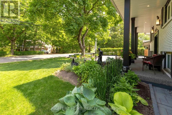Kitchen - 212 Lockhart Drive, St  Catharines, ON L2T1X1 Photo 4