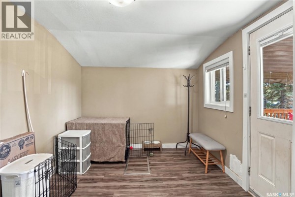 Living room - 210 Mcdonald Avenue E, Melfort, SK S0E1A0 Photo 5