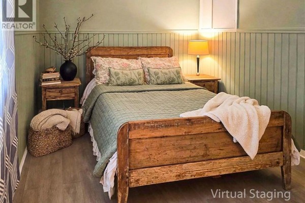 Bedroom - 212 Niagara Street, St  Catharines, ON L2M4V4 Photo 2