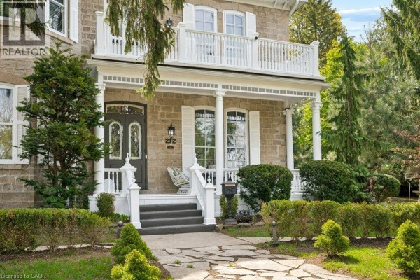212 Queen St E Street, Cambridge, ON, photo 3